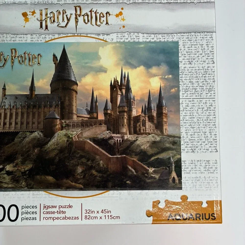 Aquarius Harry Potter Hogwarts Castle 3000 Piece Interlocking Jigsaw 68-510